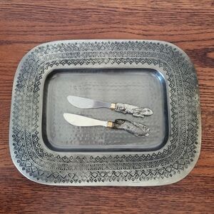 Pewter vintage patina serving tray with Arthur Court salmon and hare knives